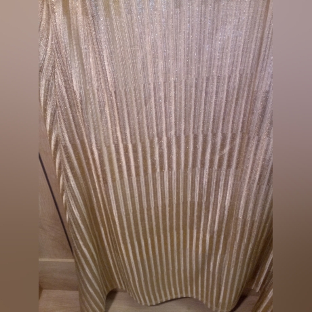 Shimmery Gold Metallic Sleeveless Swinger Style Flowy Dress LARGE - Picture 7 of 7